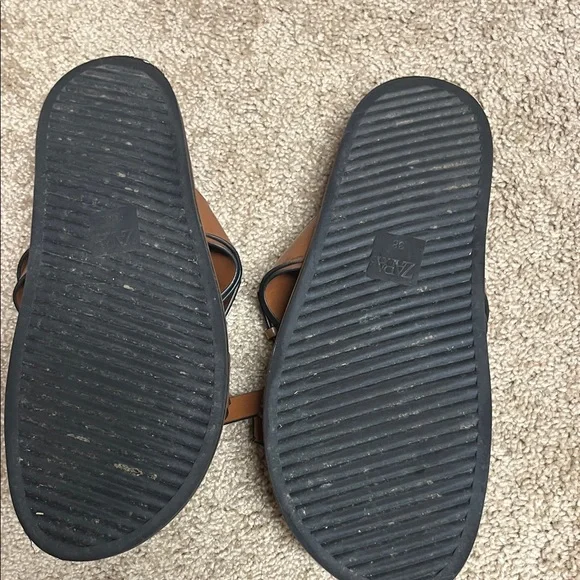 Zara Tan Buckle Sandals - Picture 3 of 5